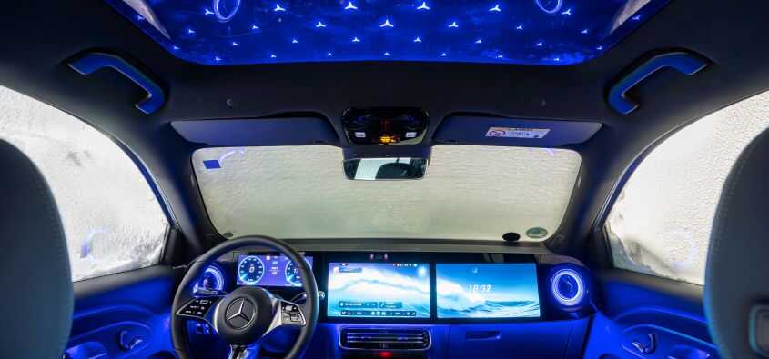 Yeni Mercedes GLB Dev Ekranlarıyla Teknolojiye Damga Vuruyor!