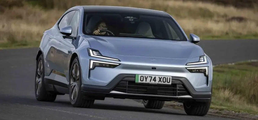 Yanlış Şeritte Kalmaya Son! Polestar 4’e Yapay Zeka Destekli Şerit Rehberliği Geliyor