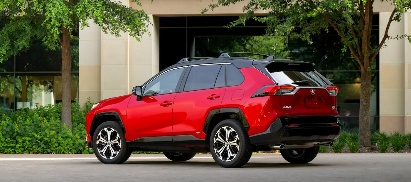 Milyonlarca Araç Geri Çağrıldı! Toyota RAV4 ve Elektrikli Modeller de Listede!