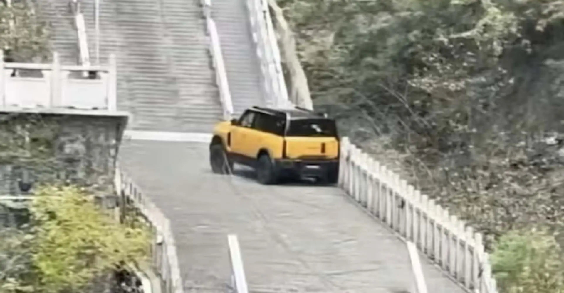 Çinli Markadan ‘Cennet Kapısı’ Rekoru Denemesi: Hüsranla Bitti!