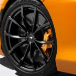 McLaren’dan Şaşırtan Hamle: Süper Spor SUV 2028’de Yollarda, Hibrit V8 Gücüyle!