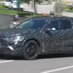 AMG’den İlk Kendi Tasarımı SUV: Sürprizlerle Dolu Kamuflaj Altında Görüldü!