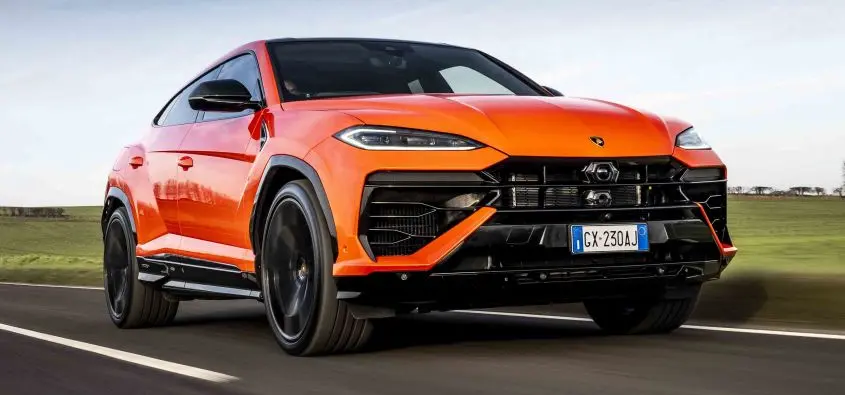 Yeni Lamborghini Urus 2029’da Geliyor: V8 Hibrit Gücünü Koruyacak