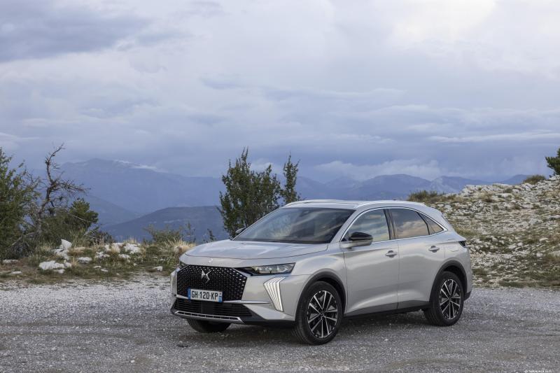 2026 DS DS 7 1.5 Etoile görsel 1