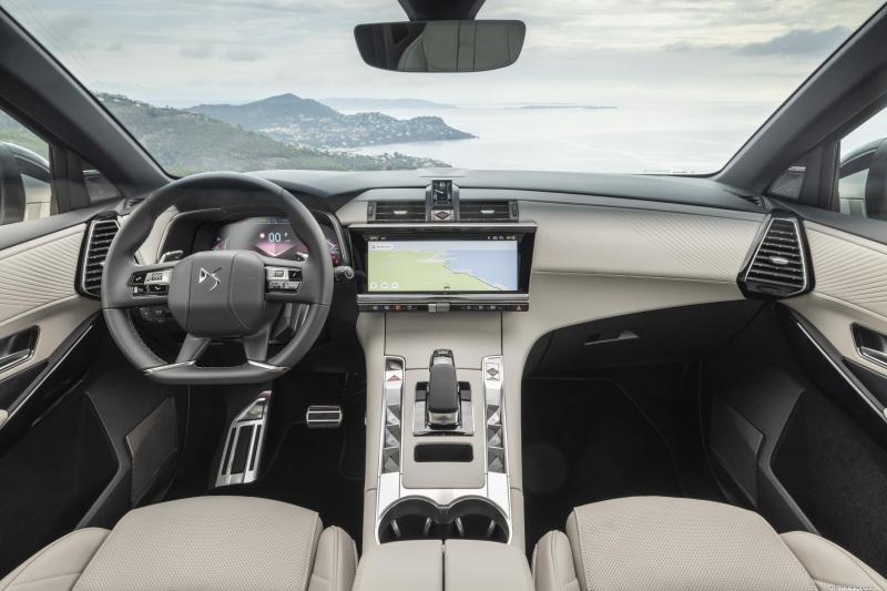 2026 DS DS 7 1.5 Etoile görsel 4