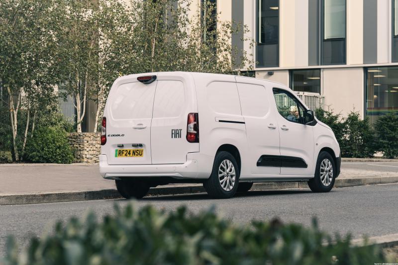 2026 Fiat Doblo Cargo 1.5 Maxi AT görsel 3