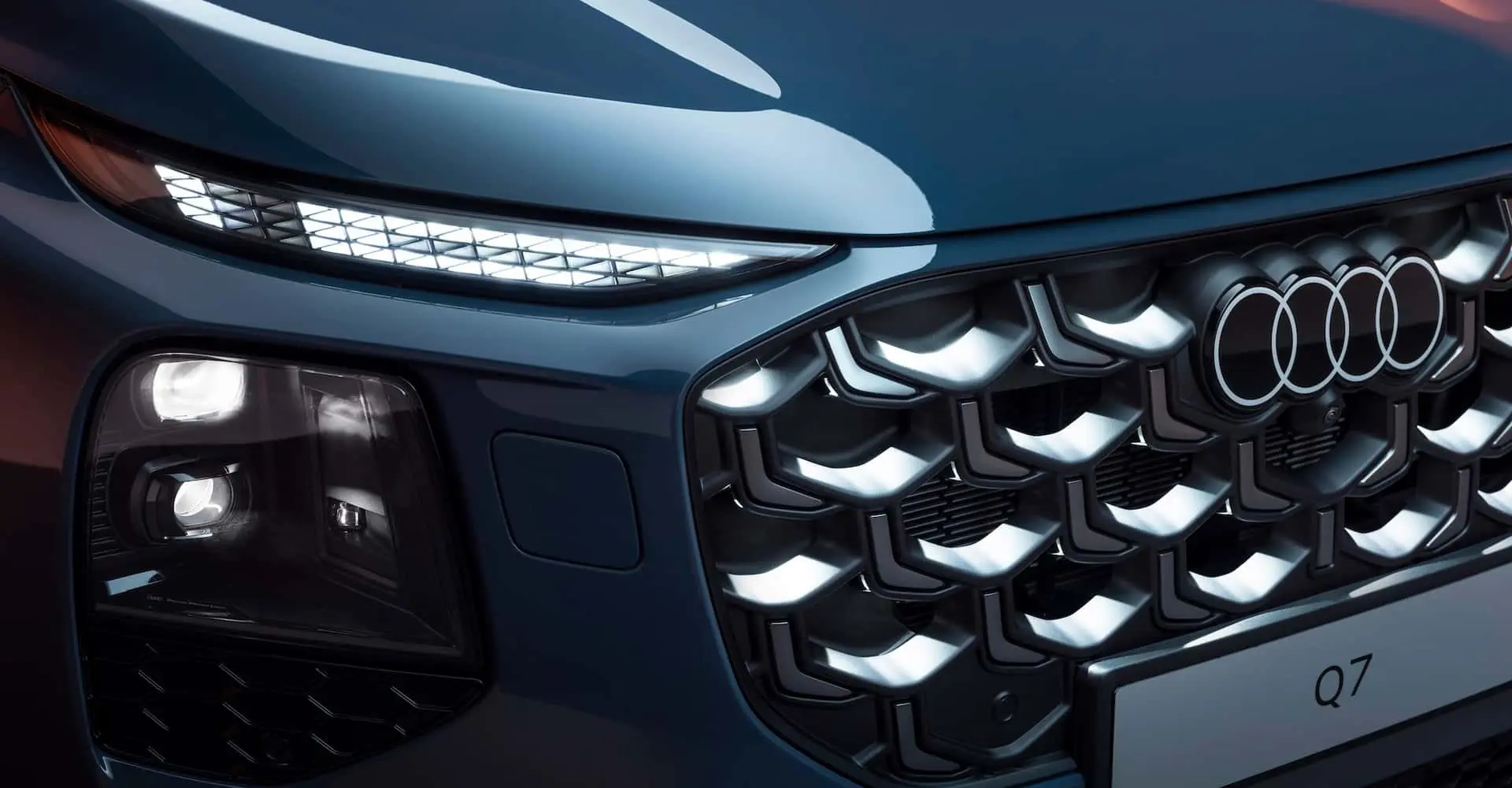Audi’den Q7 Açıklaması: Avrupa Pazarı Neden Dizel Seçeneğiyle Başlıyor?