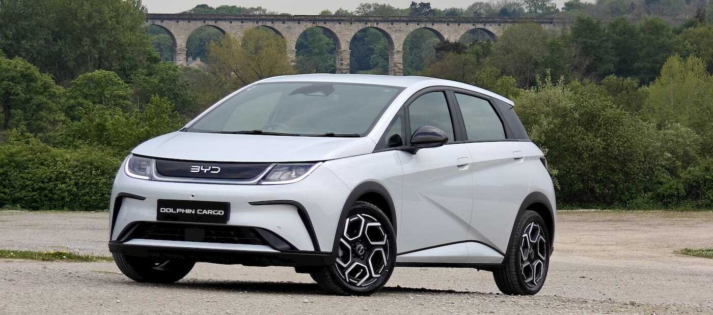 BYD Dolphin, Ticari Kullanıma Uygun ‘Cargo’ Versiyonuyla Tanıtıldı