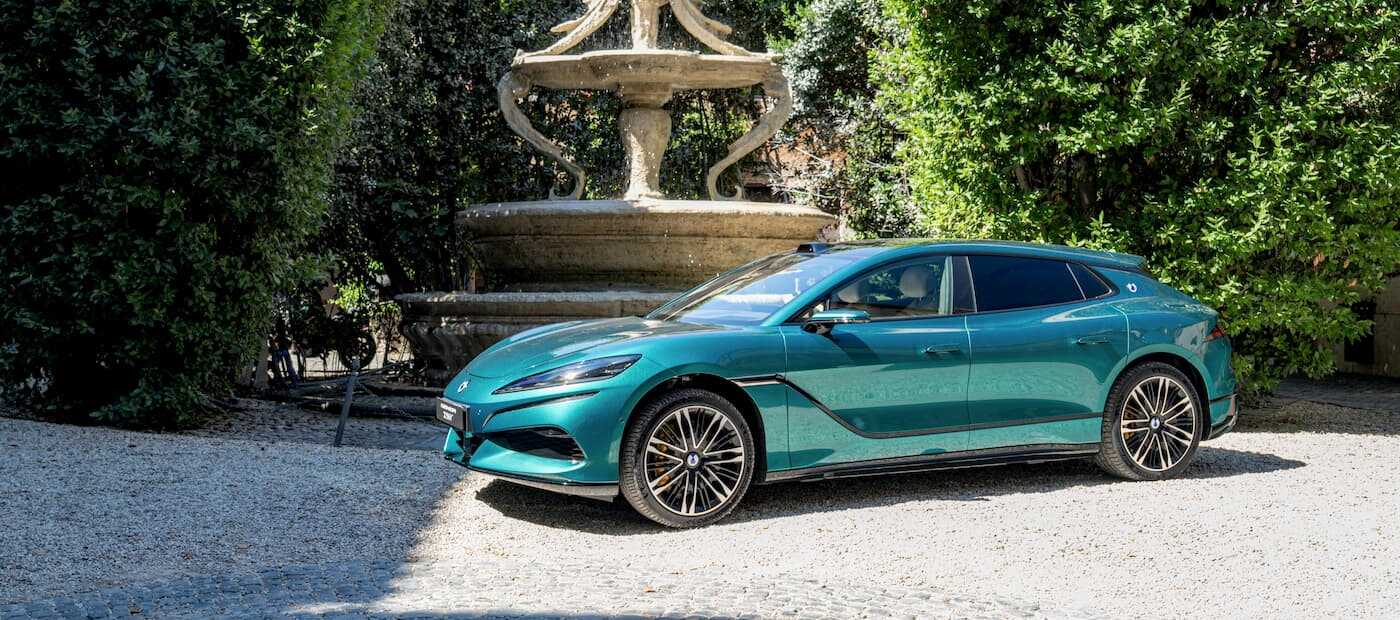 BYD’nin Lüks GT Modeli Denza Z9, 15 Bin Kilometrelik “Marco Polo” Yolculuğuna Başladı
