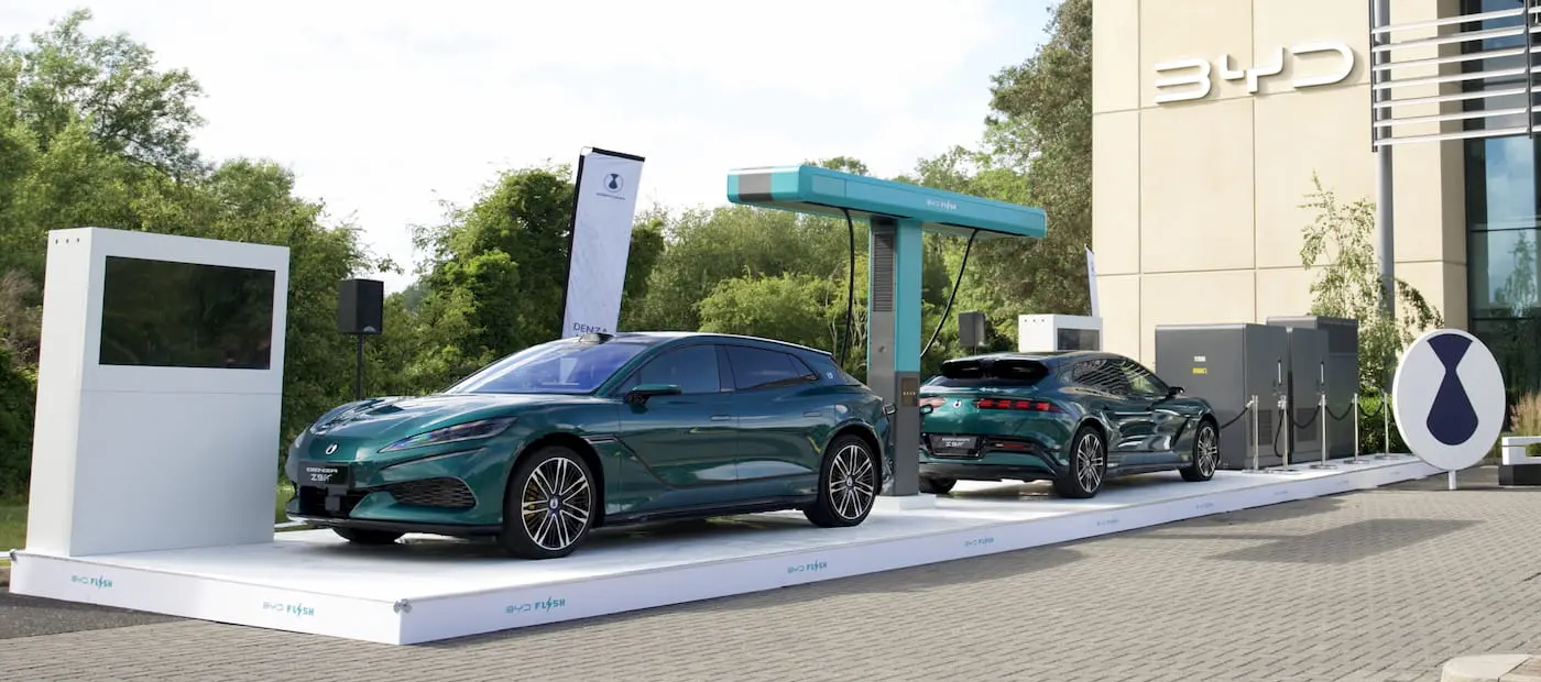 BYD, Parkopedia İş Birliğiyle Araç İçi Park ve Şarj Deneyimini Dönüştürüyor