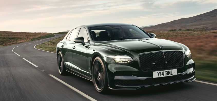 Yeni Bentley Flying Spur: Modern Tasarım ve 671 Beygirlik ‘S’ Versiyonuyla Tanıtıldı