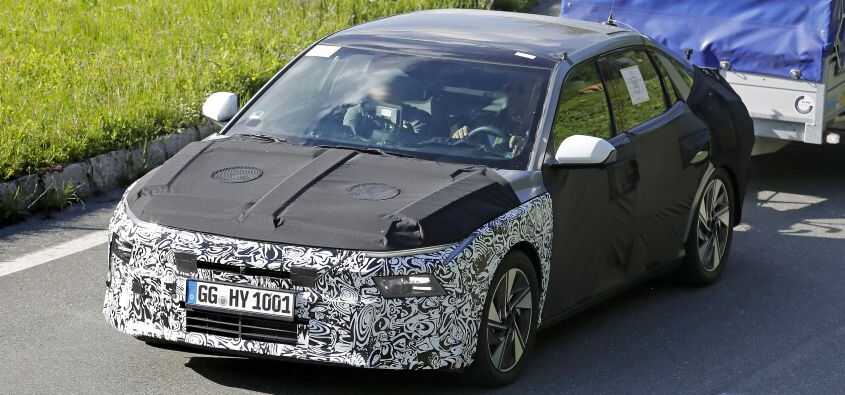 Yeni Nesil Hyundai Avante Avrupa Yollarında Görüntülendi