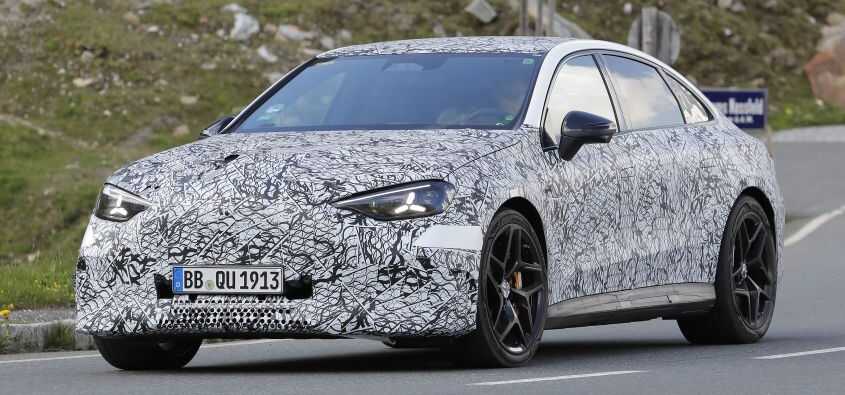 Elektrikli Mercedes-AMG C 63, BMW iM3’e Rakip Olmaya Hazırlanıyor