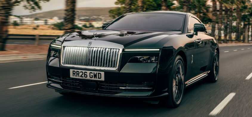 Yeni Rolls-Royce Spectre Series II: Zarafetin Elektrikli Temsilcisi Güncellendi