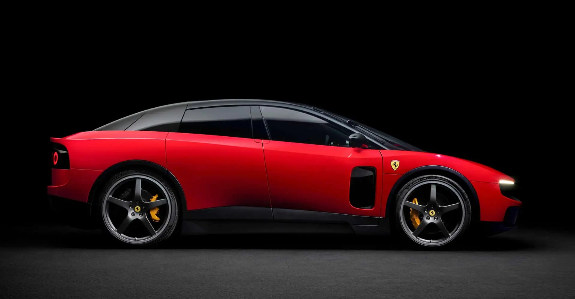Ferrari’den ‘Luce’ Satışları Hakkında Çıkan Zorunluluk İddialarına Yanıt