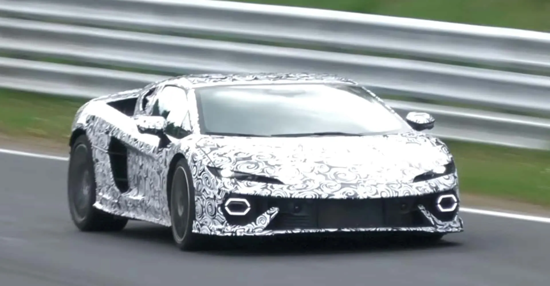 Lamborghini Temerario Spyder Test Aşamasında: Ailenin Üstü Açık Versiyonu Yolda