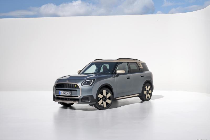 2026 Mini Countryman John Cooper Works görsel 1