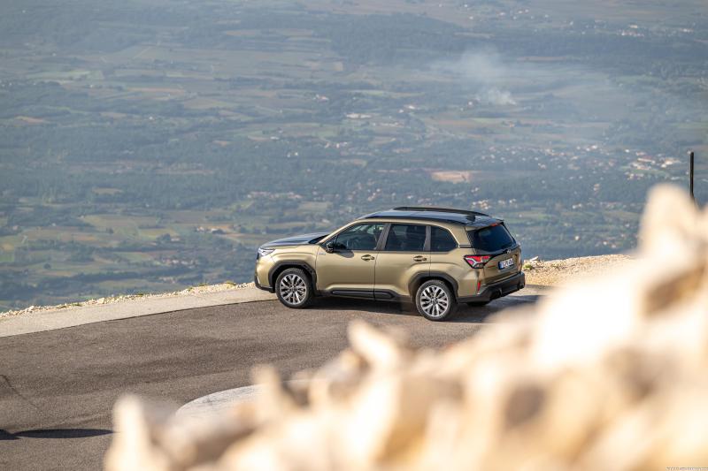 2026 Subaru Forester 2.0 Style görsel 2