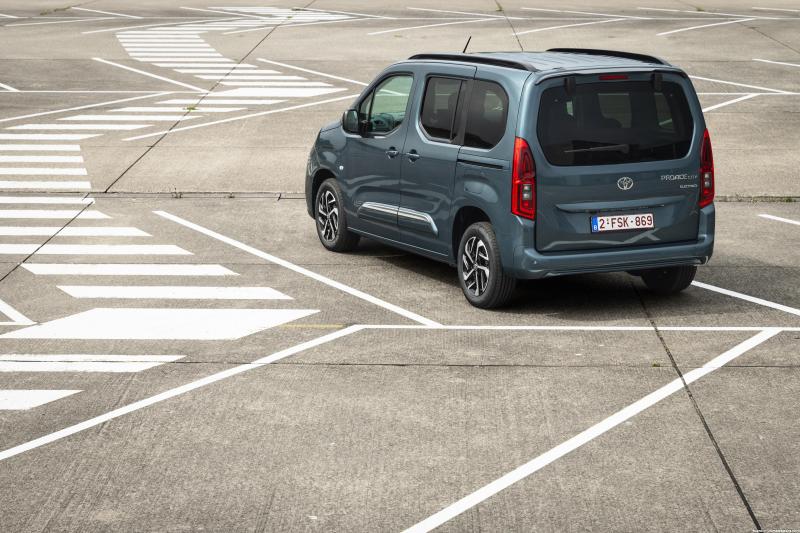2026 Toyota Proace City 1.5 Passion X-Pack görsel 2