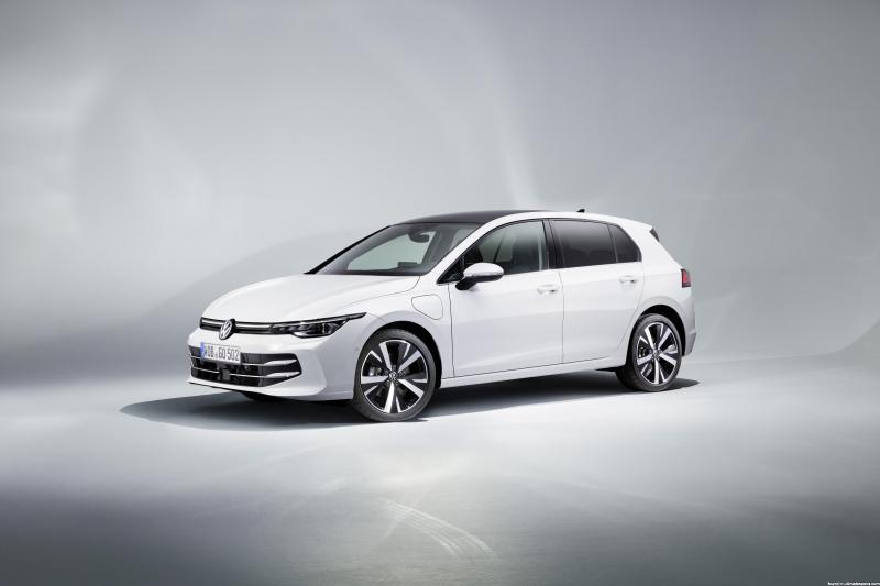 2026 Volkswagen Golf 1.5 Style DSG 150 PS görsel 1