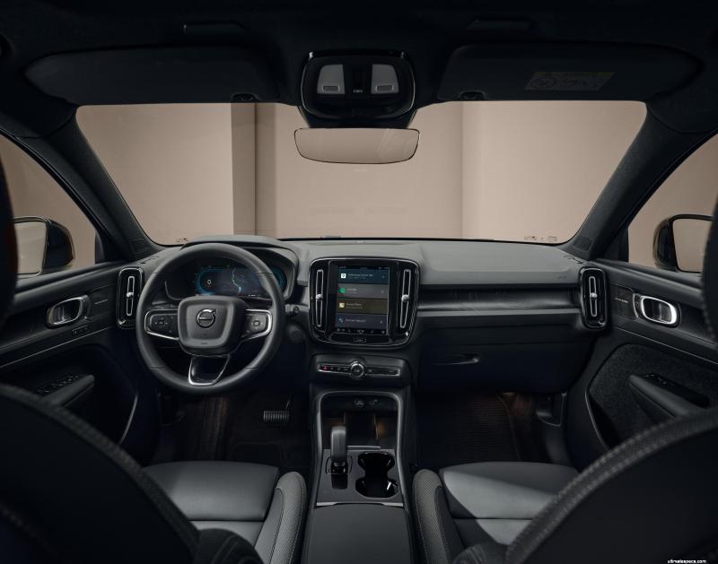 2026 Volvo EX40 Single Motor görsel 4