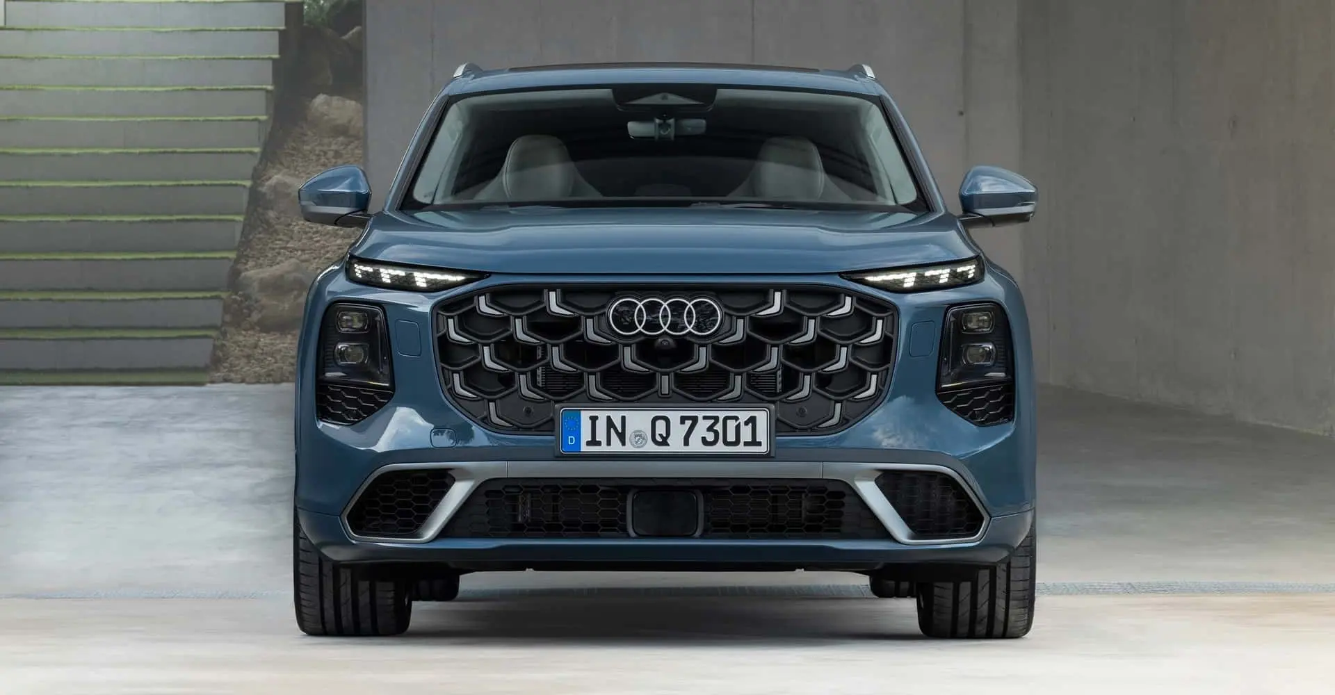 Audi Q7 Yenilendi: Yeni Tasarım ve Artan Fiyat Etiketleriyle Görücüye Çıktı