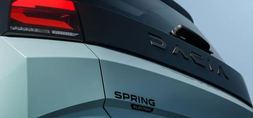 Yeni Dacia Spring Eylül Ayında Tanıtılacak: Rekabetçi Fiyatıyla Geliyor
