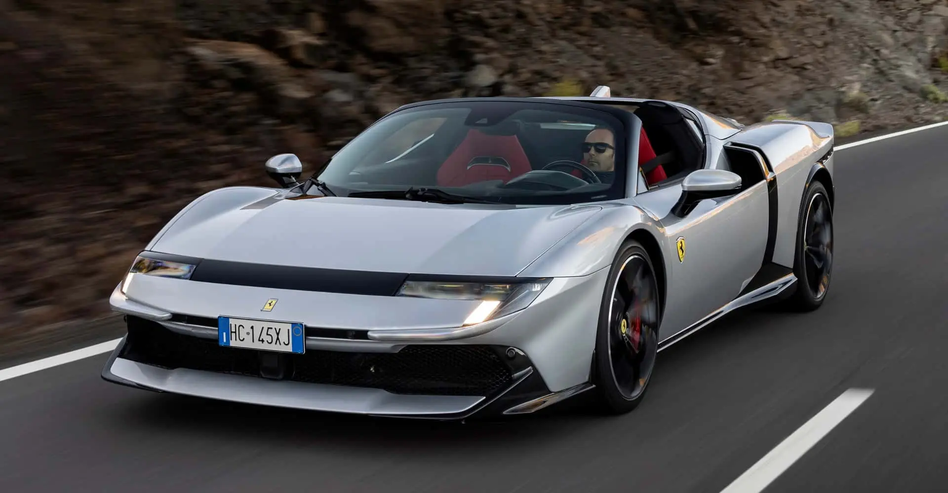 Ferrari’nin 2027 Yolu Kapandı: Yeni Siparişler 2028’e Kalıyor