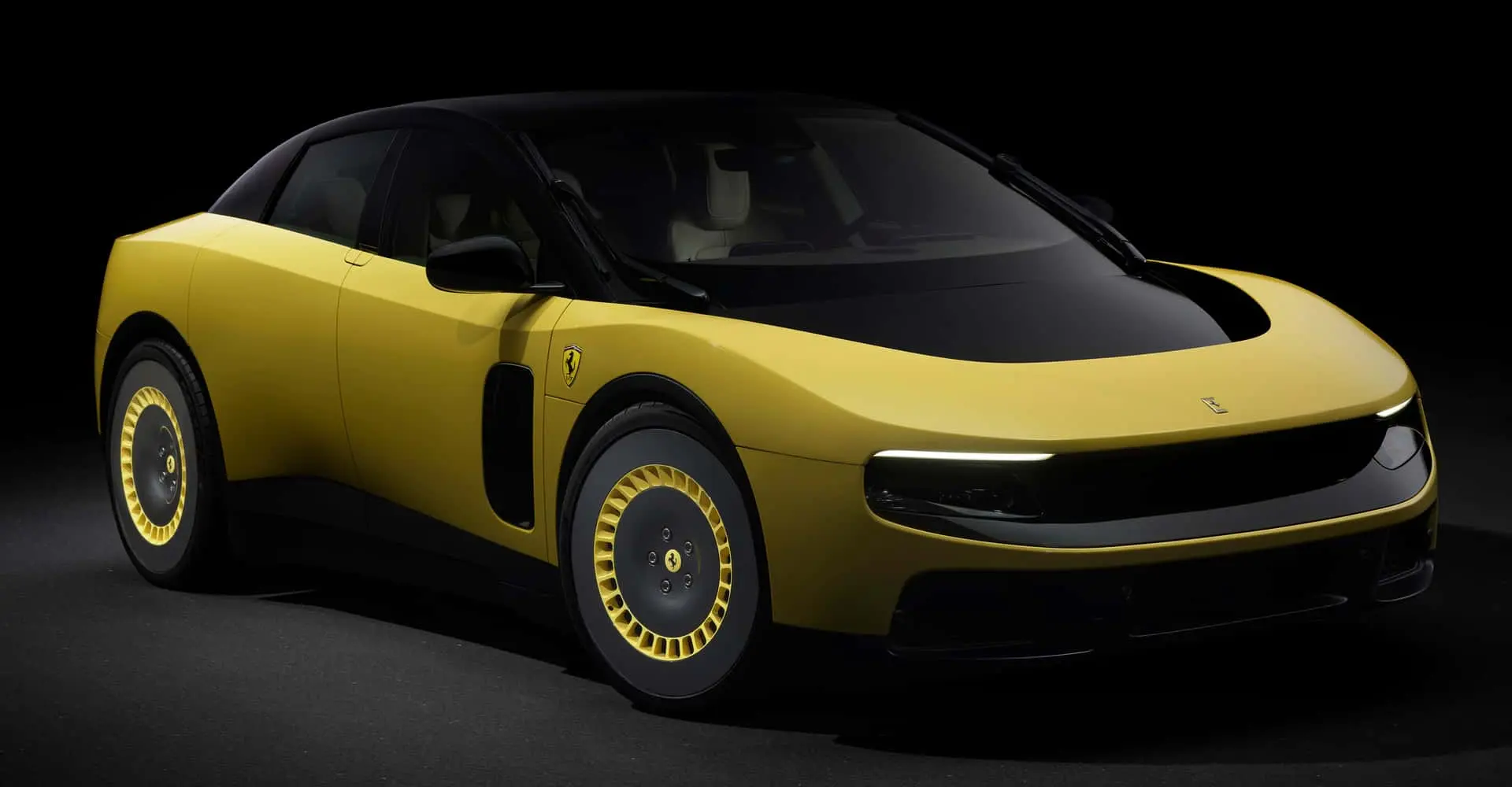 Ferrari’nin İlk Elektrikli Modeli Luce, Tasarımıyla Gelen Eleştirilerden Memnun