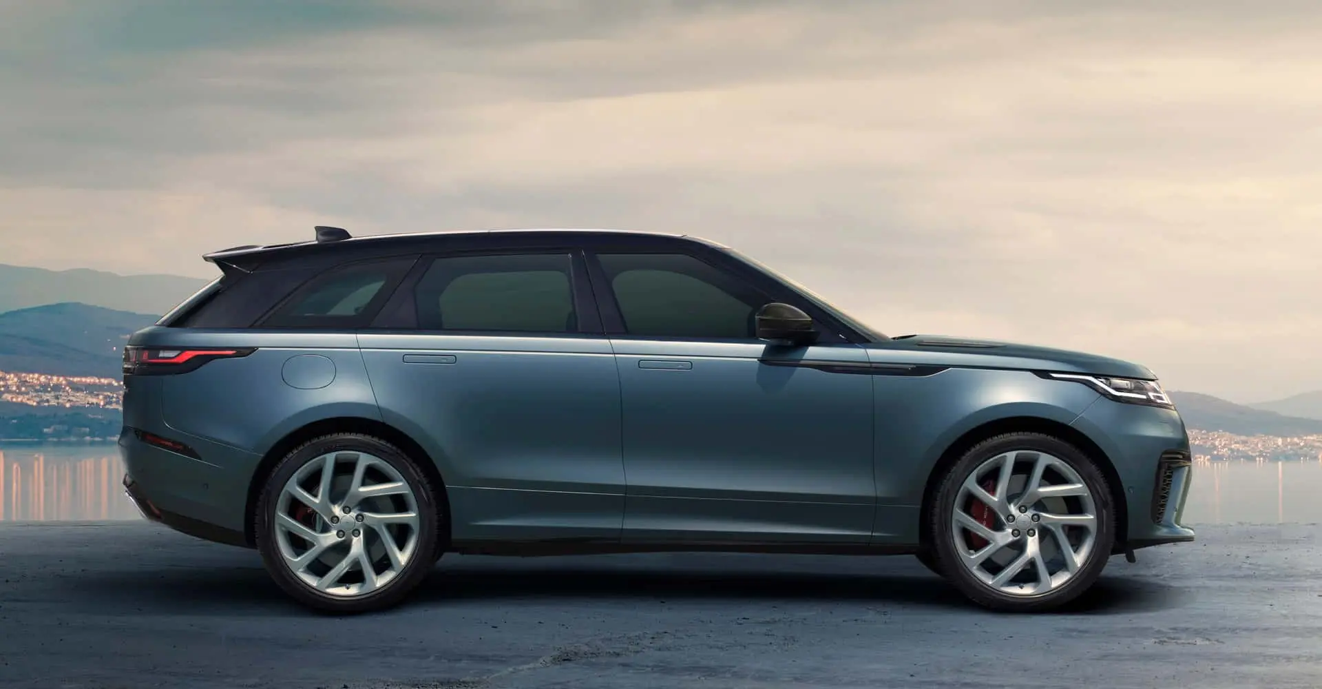 Yeni Nesil Range Rover Velar Tasarımında Radikal Değişim Kapıda