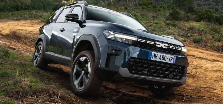 Dacia Duster ve Bigster için Yeni Hibrit 150 4×4 Versiyonları Tanıtıldı