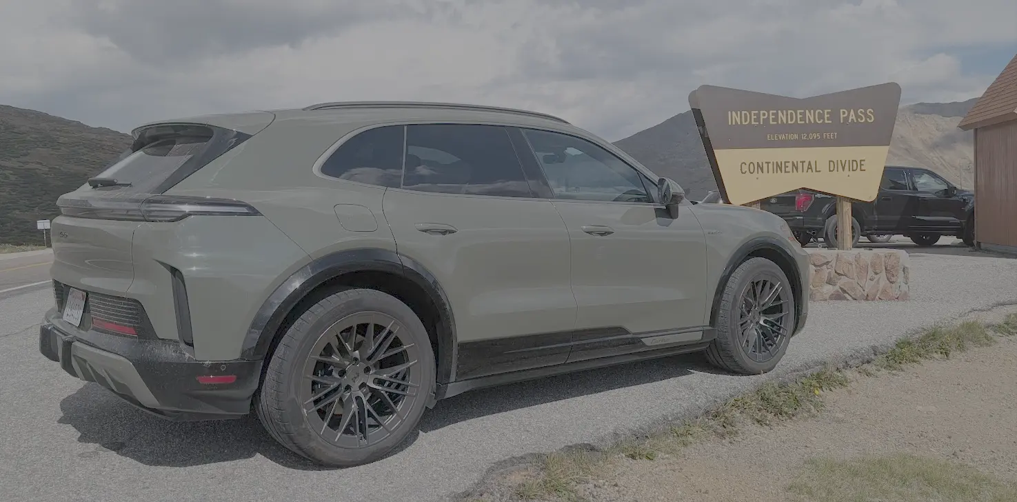 Tamamen Elektrikli Porsche Cayenne Turbo Sürüş İzlenimleri: Markanın Bugüne Kadarki En Güçlü Modeli