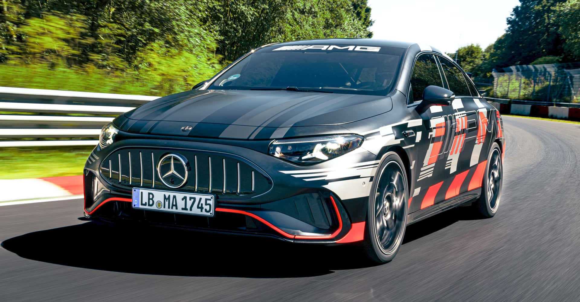 Yeni Mercedes-AMG CLA 45, Nürburgring Pisti’nde Sınıfının Rekorunu Kırdı