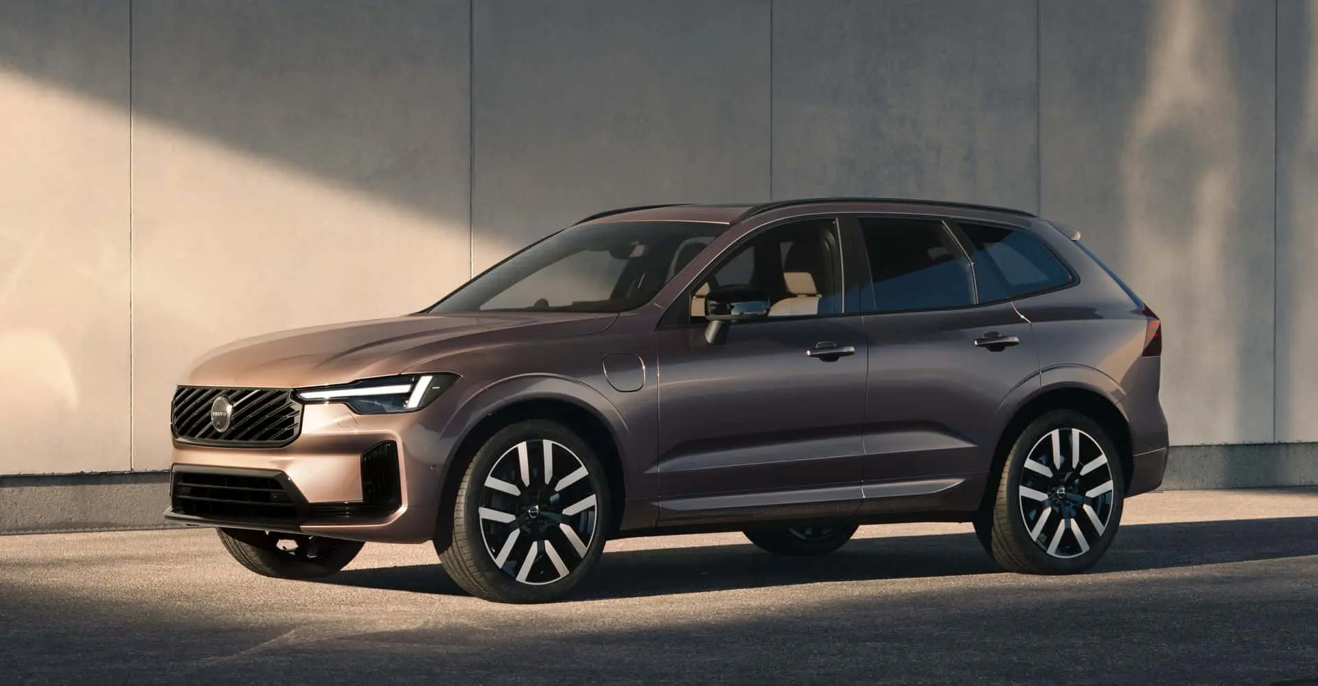 2028 Model Yılı İçin Yenilenen Volvo XC60 ve XC90 Tanıtıldı