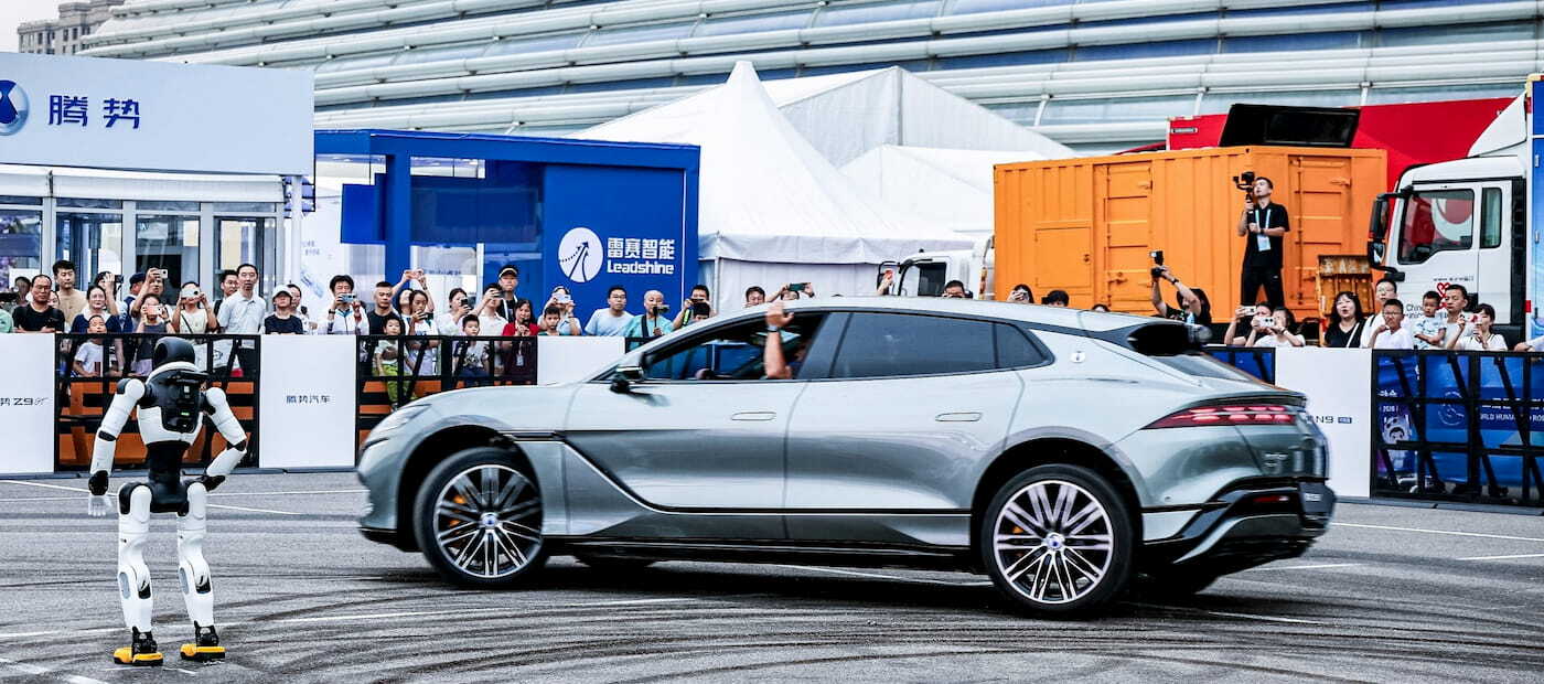 BYD Katı Hal Batarya Yarışında Önde: İlk Elektrikli Model 2027’de Yollarda Olabilir