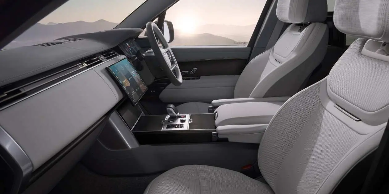 Yeni Range Rover Electric Tanıtıldı: Menzili, Fiyatı ve Gecikme Nedeni Ne?