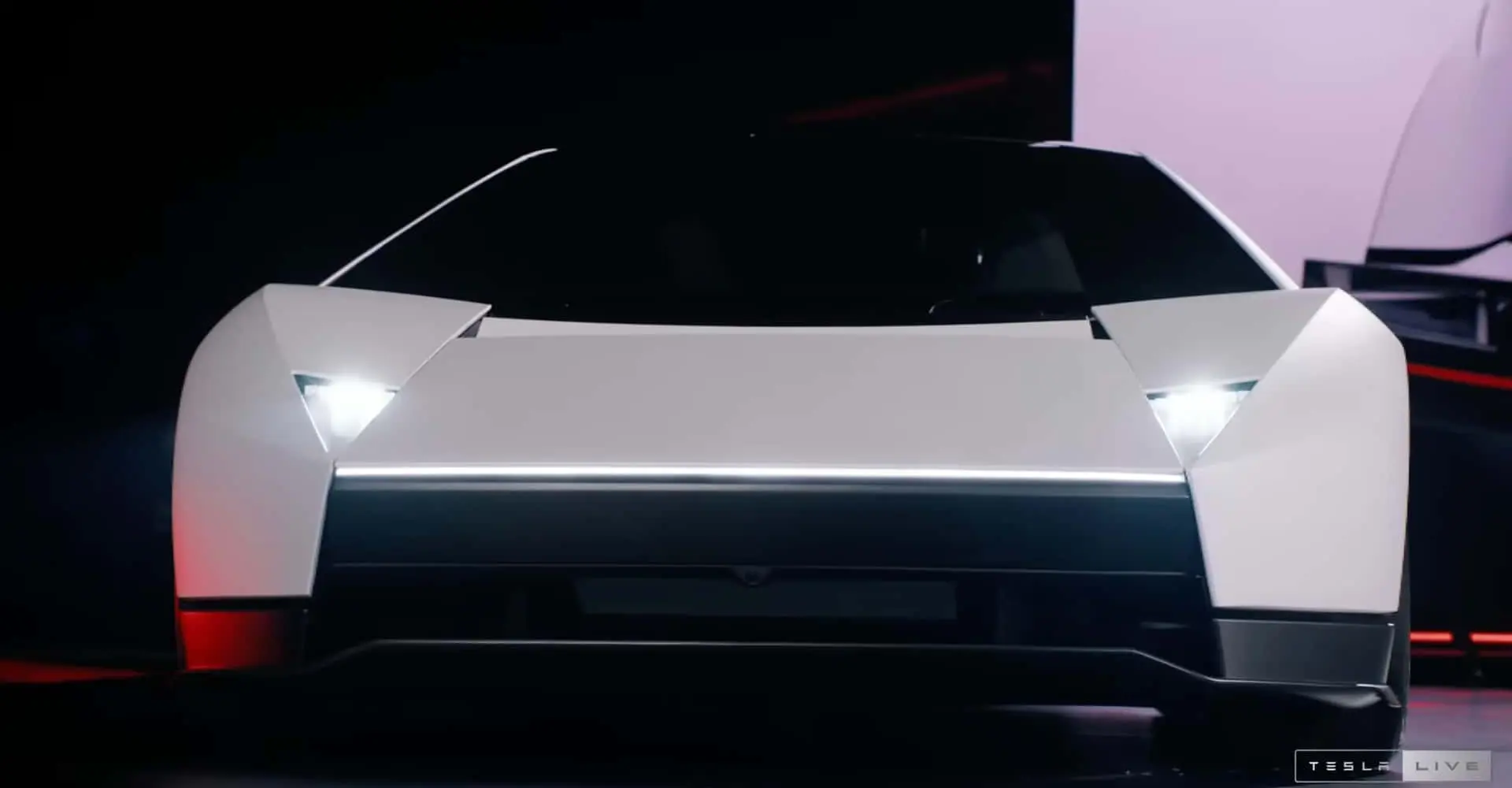 Yeni Nesil Tesla Roadster Tanıtıldı: Sınırları Zorlayan Özellikleriyle Dikkat Çekiyor
